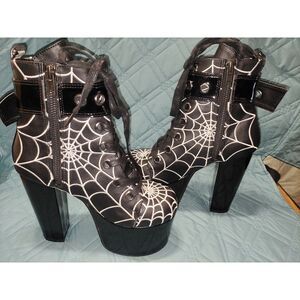Demonia Torment-51 Spider Web Platform Ankle Boots Size 6 Black Vegan Leather